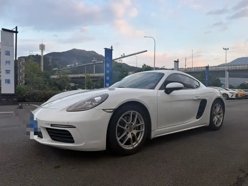 Porsche 718, 2017