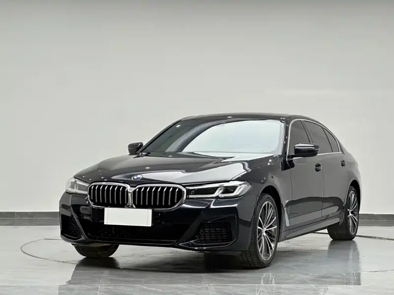 BMW 5 Series, 2022