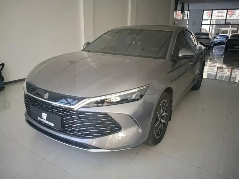 BYD Qin L, 2025