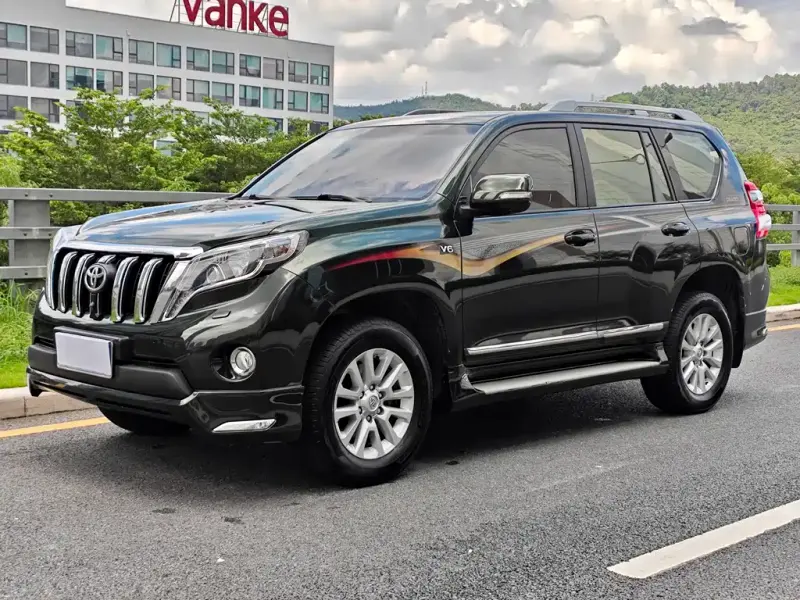 Toyota Prado (Import) 2015 версия 4.0L версия для Ближнего Востока, 2016 — фото 1