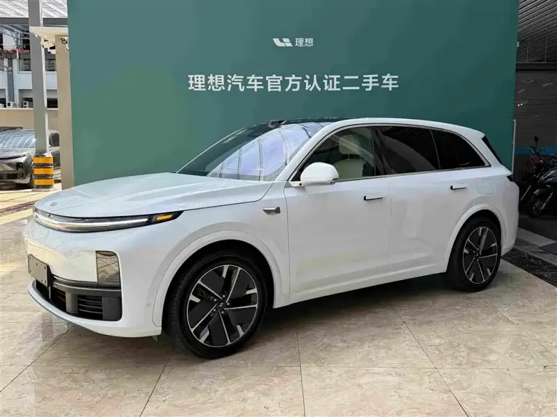 Li Auto Li L7, 2025