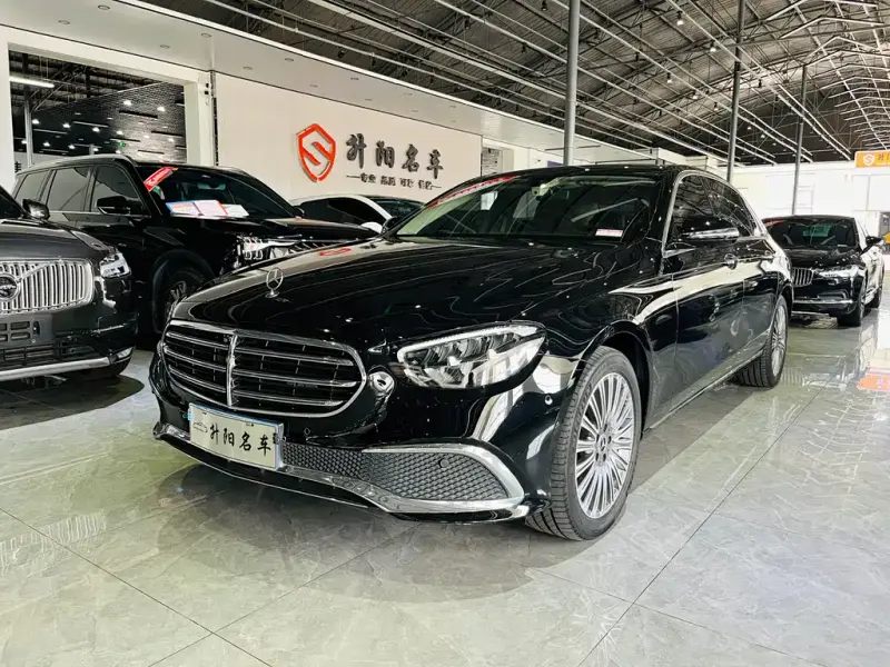 Mercedes-Benz E-Class, 2022