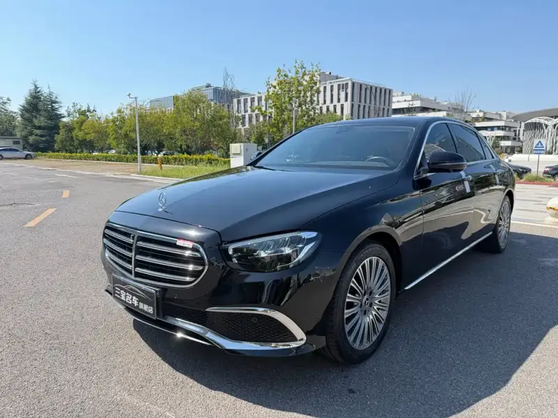 Mercedes-Benz E-Class, 2023