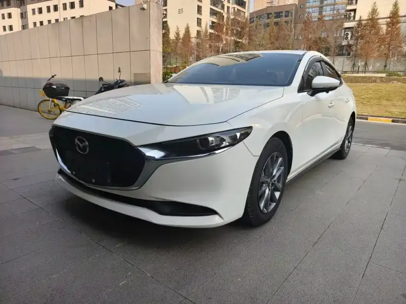 Mazda 3 Axela, 2021