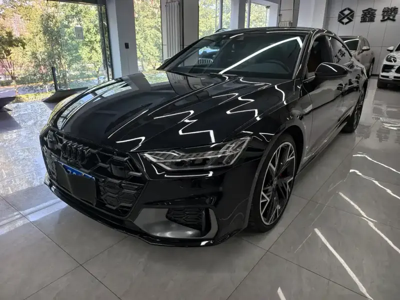Audi A7L, 2025