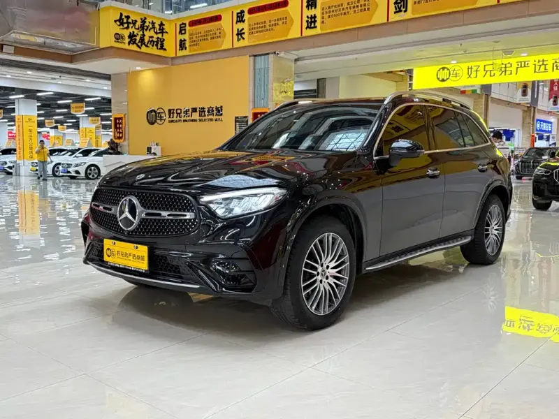 Mercedes-Benz GLC, 2025
