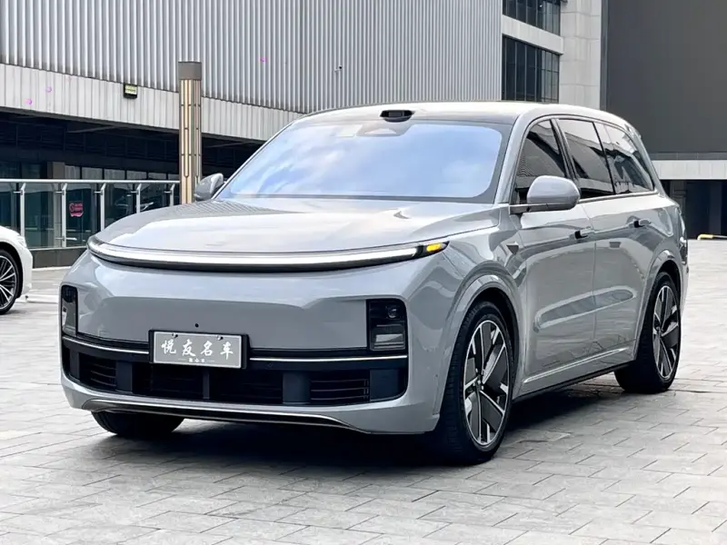 Li Auto Li L9, 2025