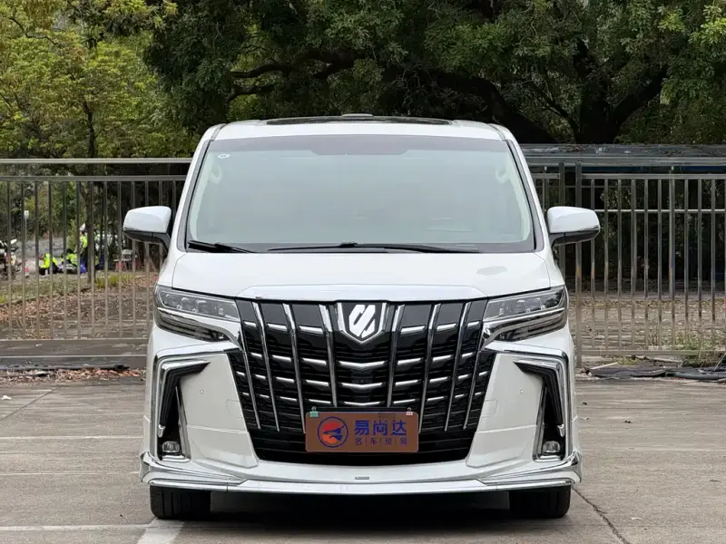 Toyota Alphard, 2018