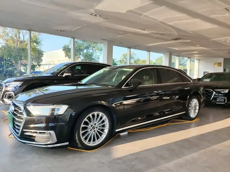 Audi A8, 2021