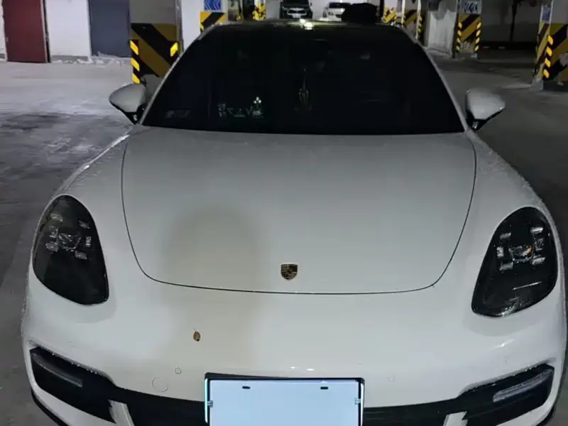 Porsche Panamera, 2020