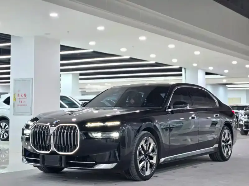 BMW 7 Series, 2023