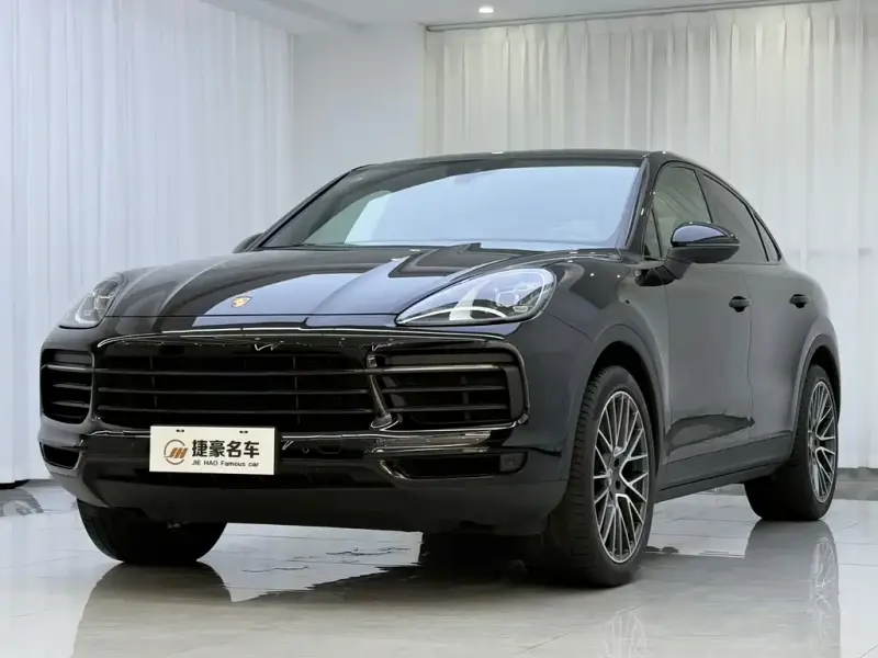 Porsche Cayenne, 2022