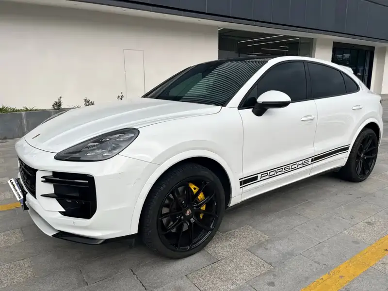 Porsche Cayenne, 2021