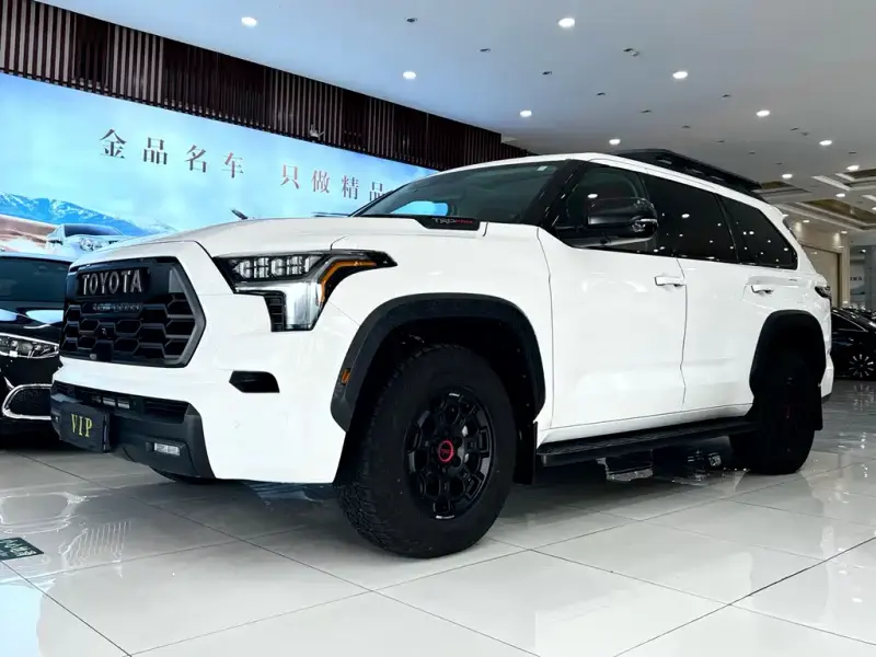 Toyota Sequoia, 2024