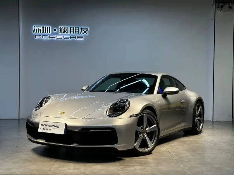Porsche 911, 2023