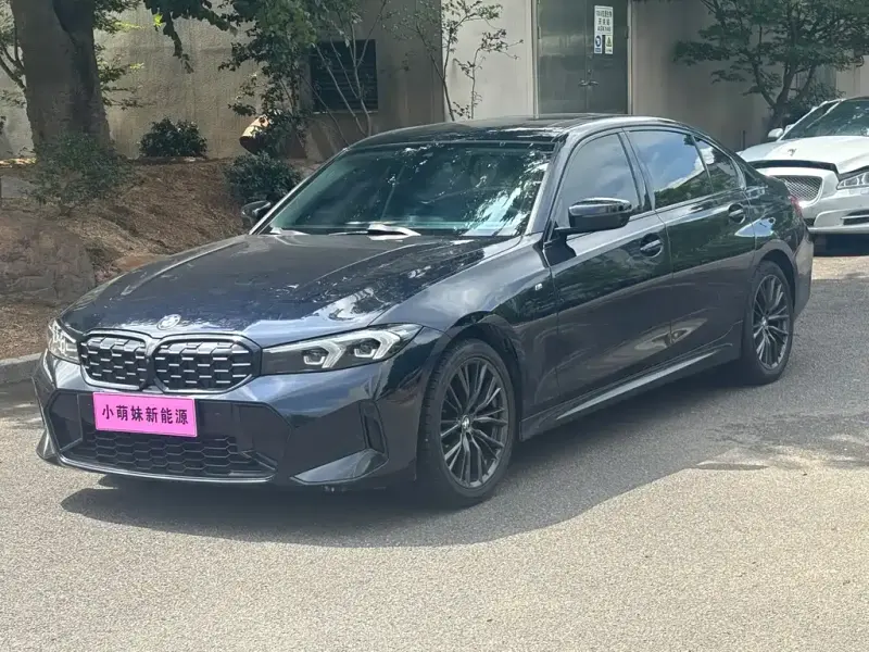 BMW 3 Series, 2022