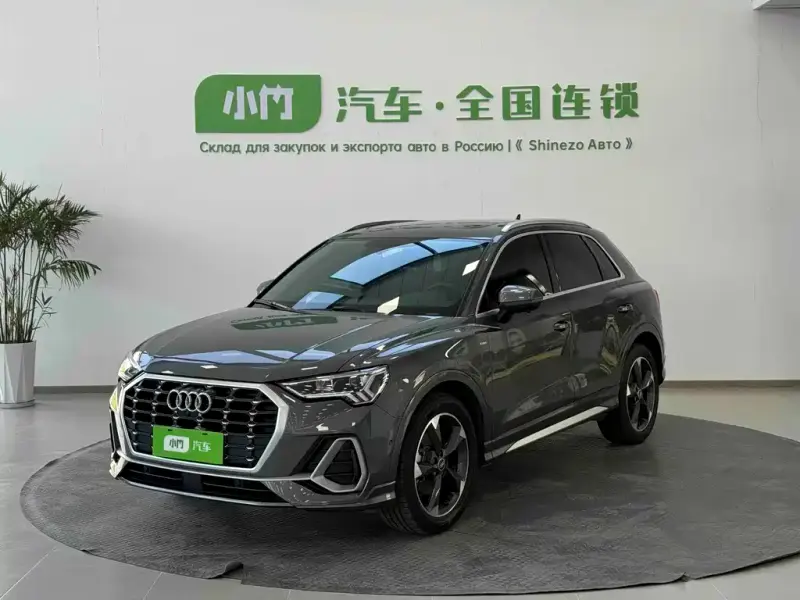 Audi Q3, 2022