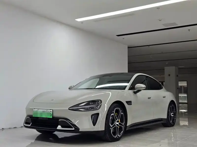 Xiaomi SU7, 2025