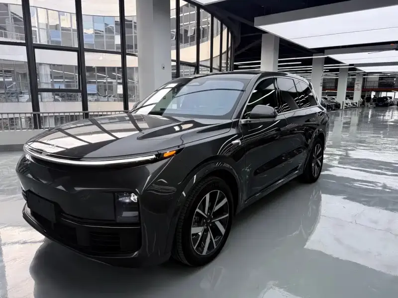 Li Auto Li L8, 2023