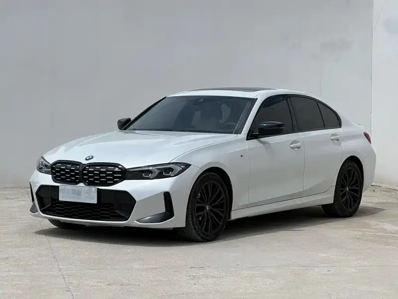 BMW 3 Series, 2024