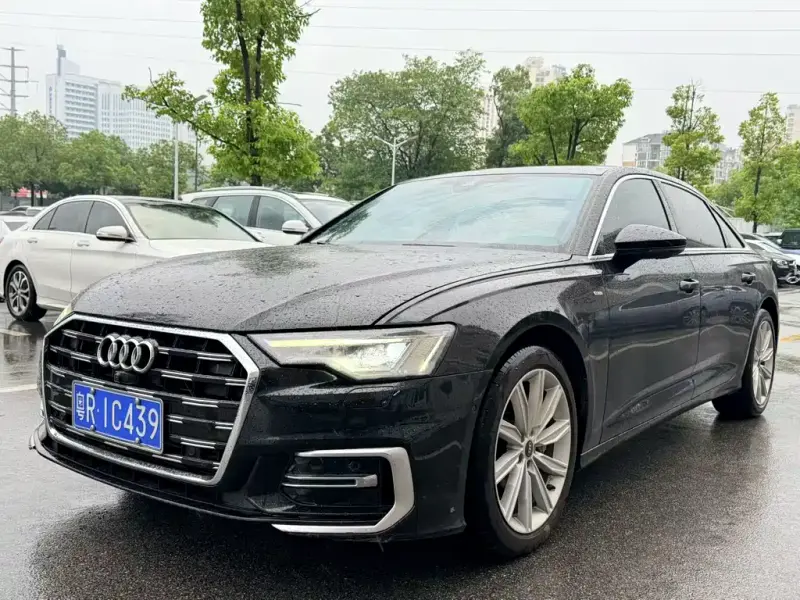Audi A6L, 2022