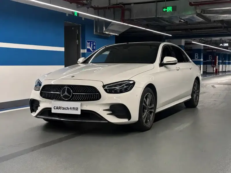 Mercedes-Benz E-Class, 2022