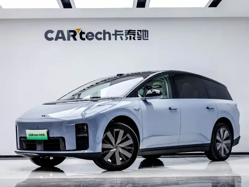 Li Auto Li i8, 2025