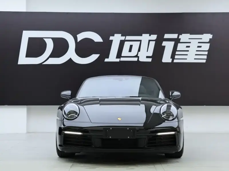 Porsche 911, 2023
