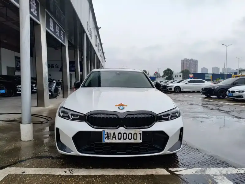 BMW 3 Series, 2025