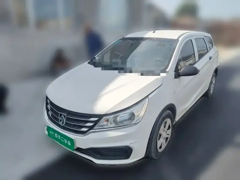 Baojun 310W, 2018