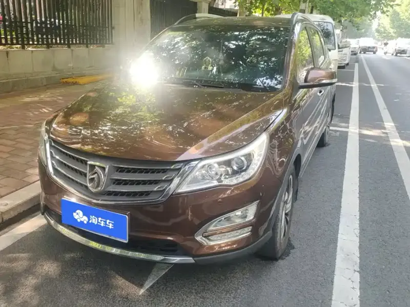 Baojun 560, 2015
