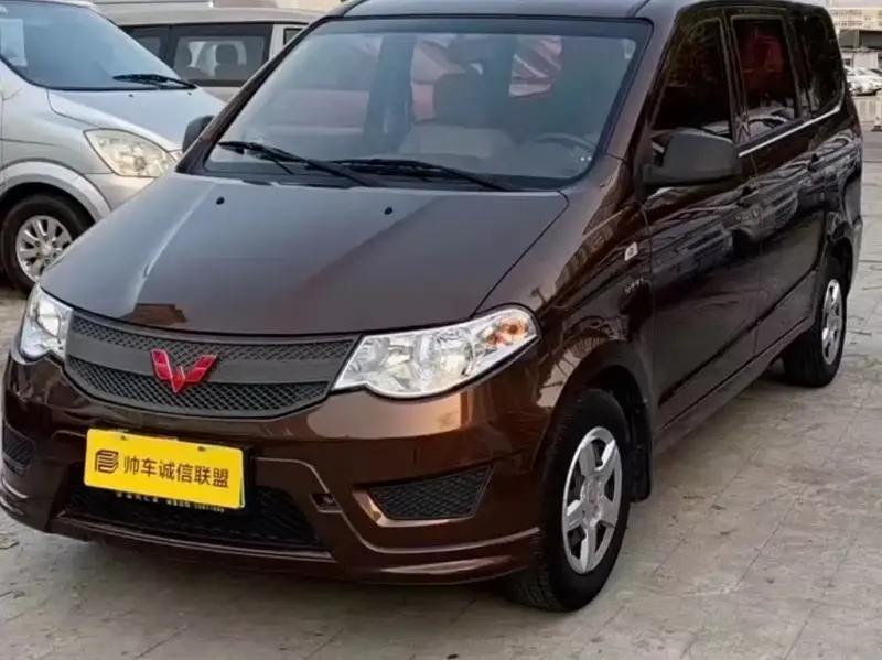 Wuling Hongguang, 2017