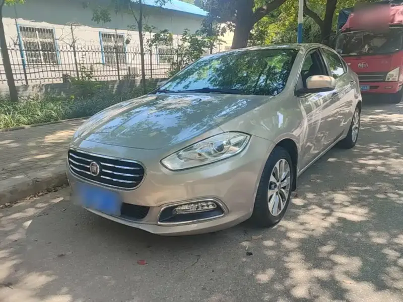Fiat Viaggio, 2015