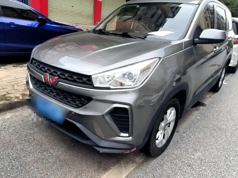 Wuling Hongguang S3, 2018