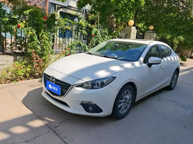Mazda 3 Axela, 2014