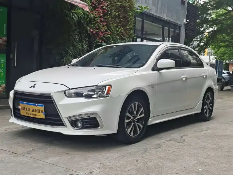 Mitsubishi Lancer EX, 2016