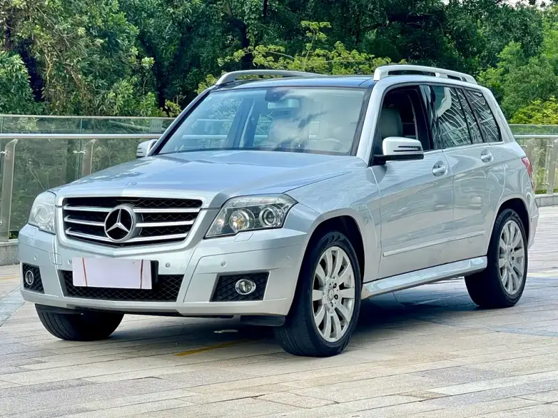 Mercedes-Benz GLK-Class (Import) Mercedes-Benz GLK-Class( Import ) 2008 GLK 300 4MATIC Luxury Type, 2009 — фото 1