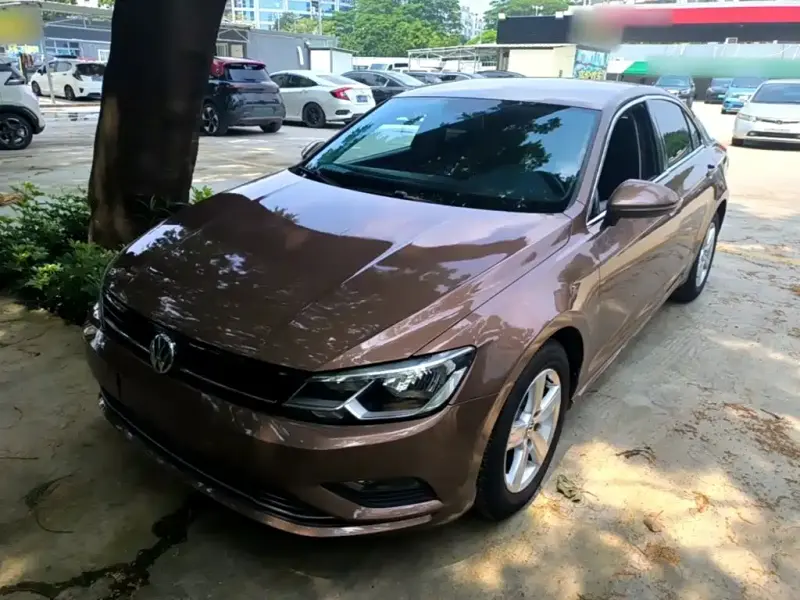 Volkswagen Lamando, 2015