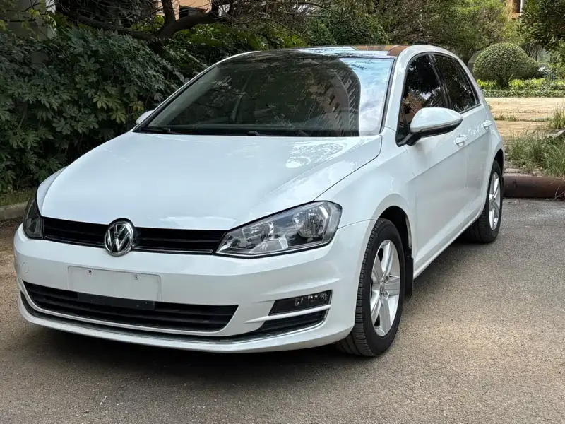 Volkswagen Golf, 2015