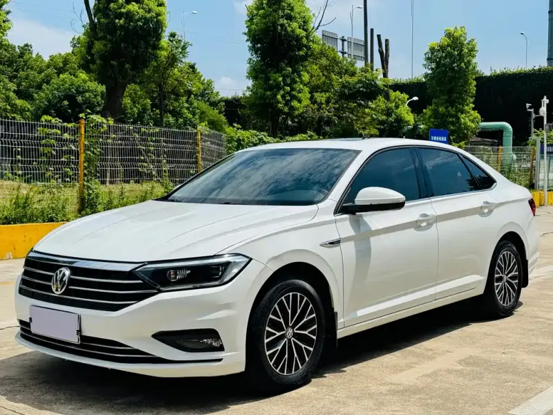 Volkswagen Sagitar, 2020