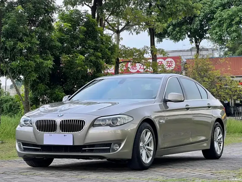 BMW 5 Series, 2011