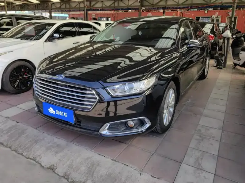 Ford Taurus, 2016