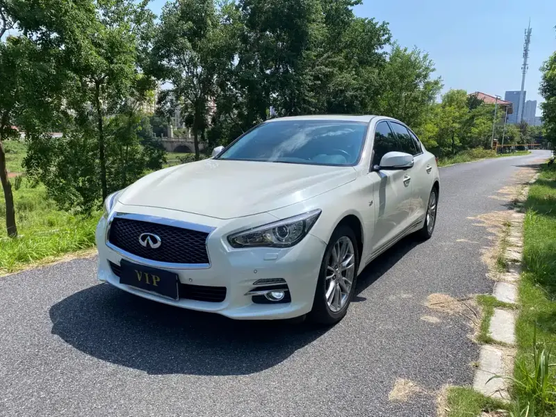 Infiniti Q50L, 2017