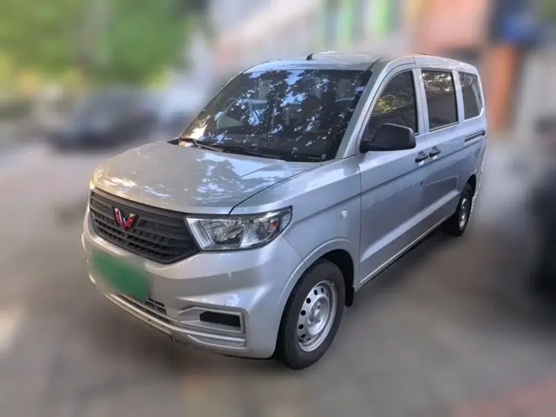 Wuling Hongguang V, 2025