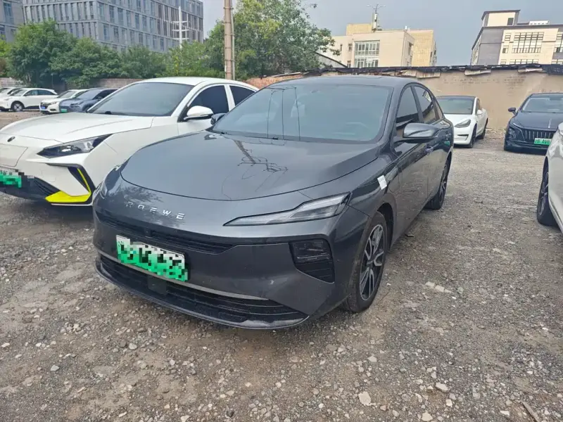 Roewe D6, 2025