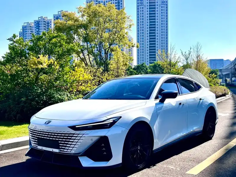 Changan UNI-V, 2022