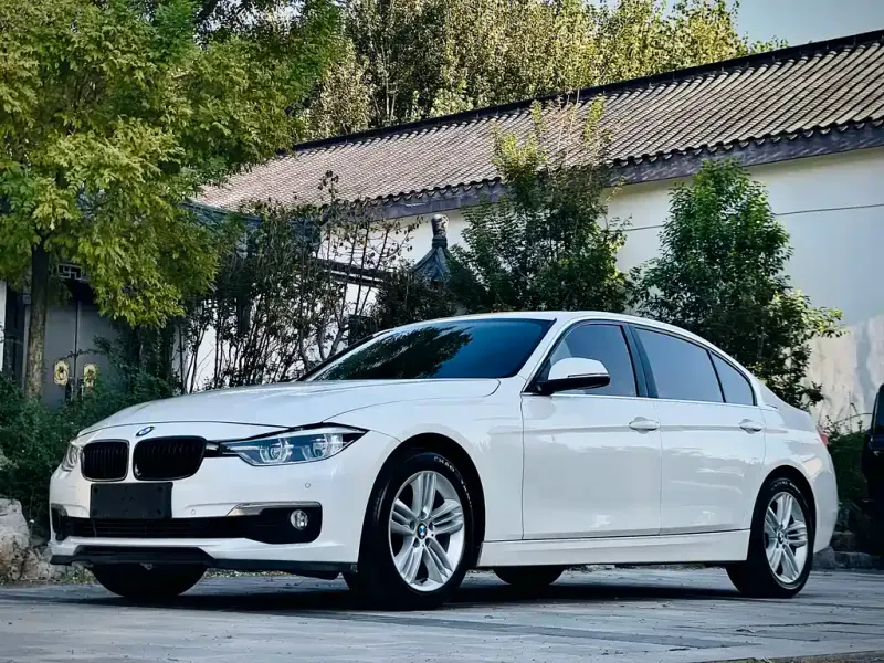 BMW 3 Series, 2016