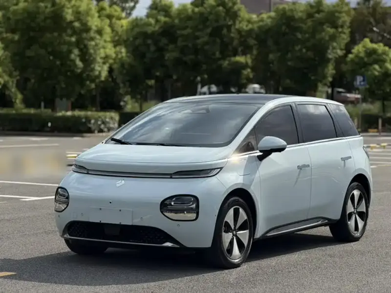 Baojun Yunduo, 2023