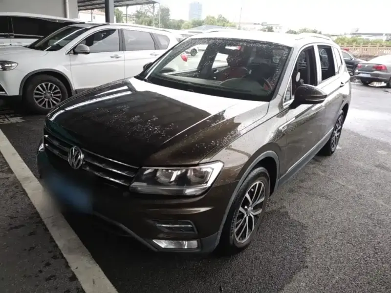 Volkswagen Tiguan L, 2018