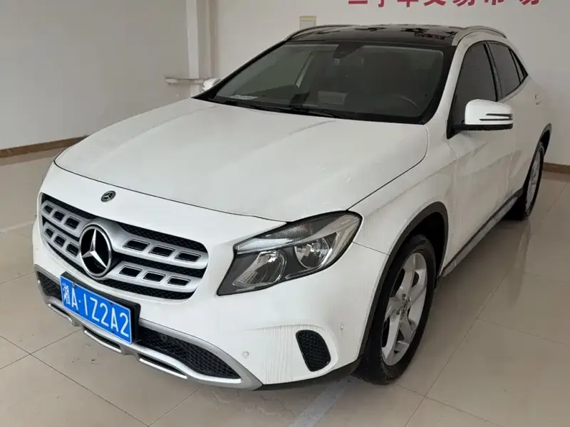 Mercedes-Benz GLA, 2019